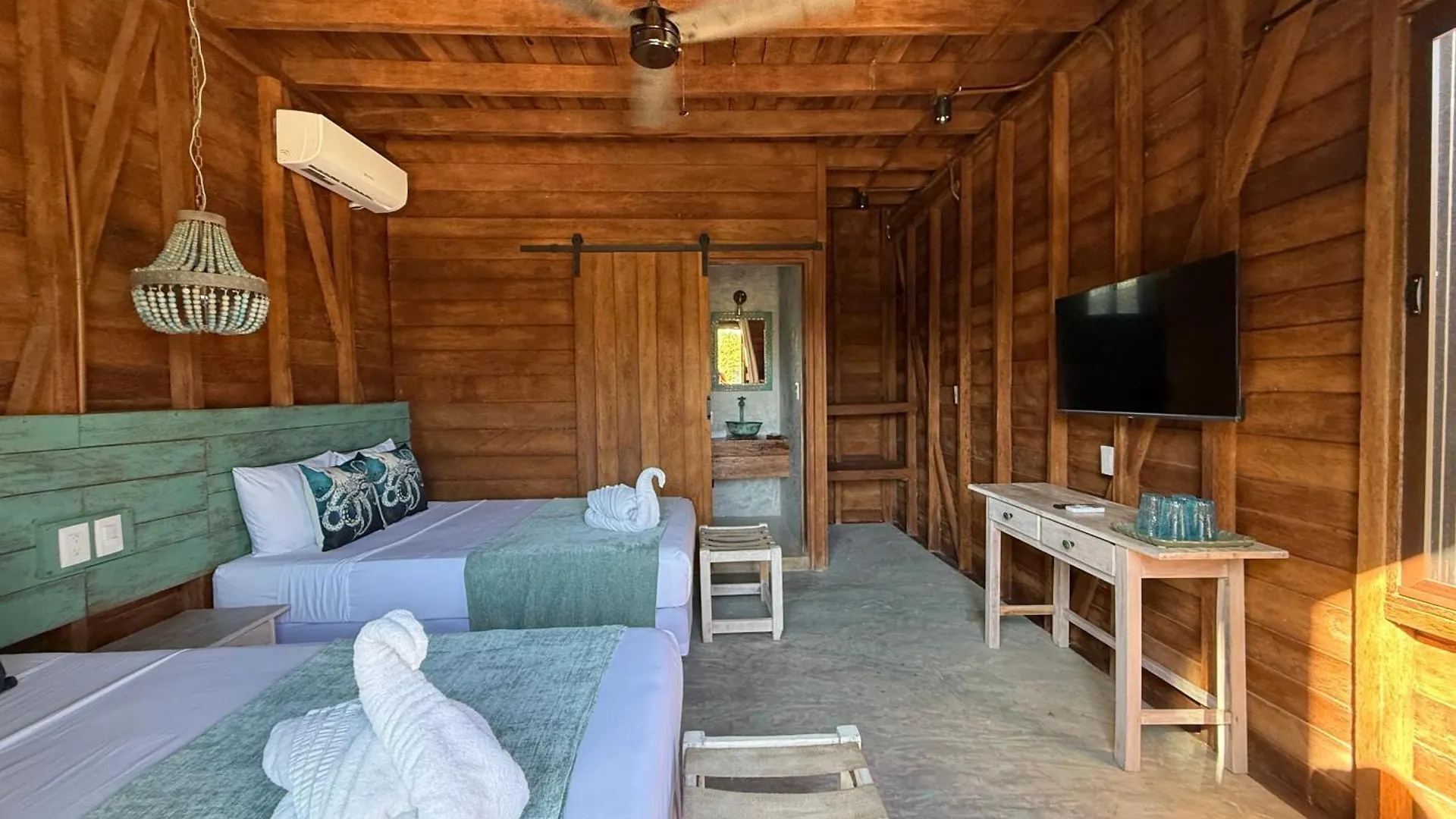 Krak Inn Holbox - Eco-Friendly & Pet-Friendly Hotel 0*, Isla Holbox