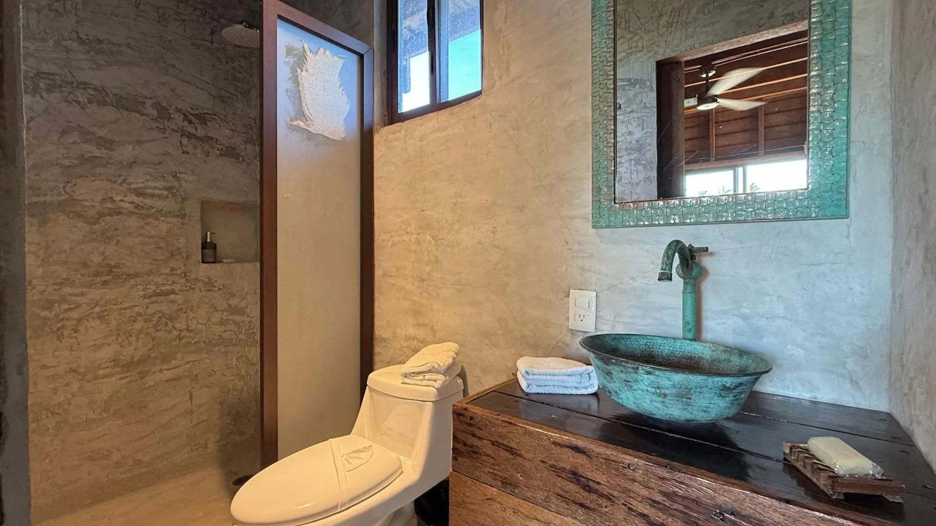 Krak Inn Holbox - Eco-Friendly & Pet-Friendly Hotel 0*, Isla Holbox