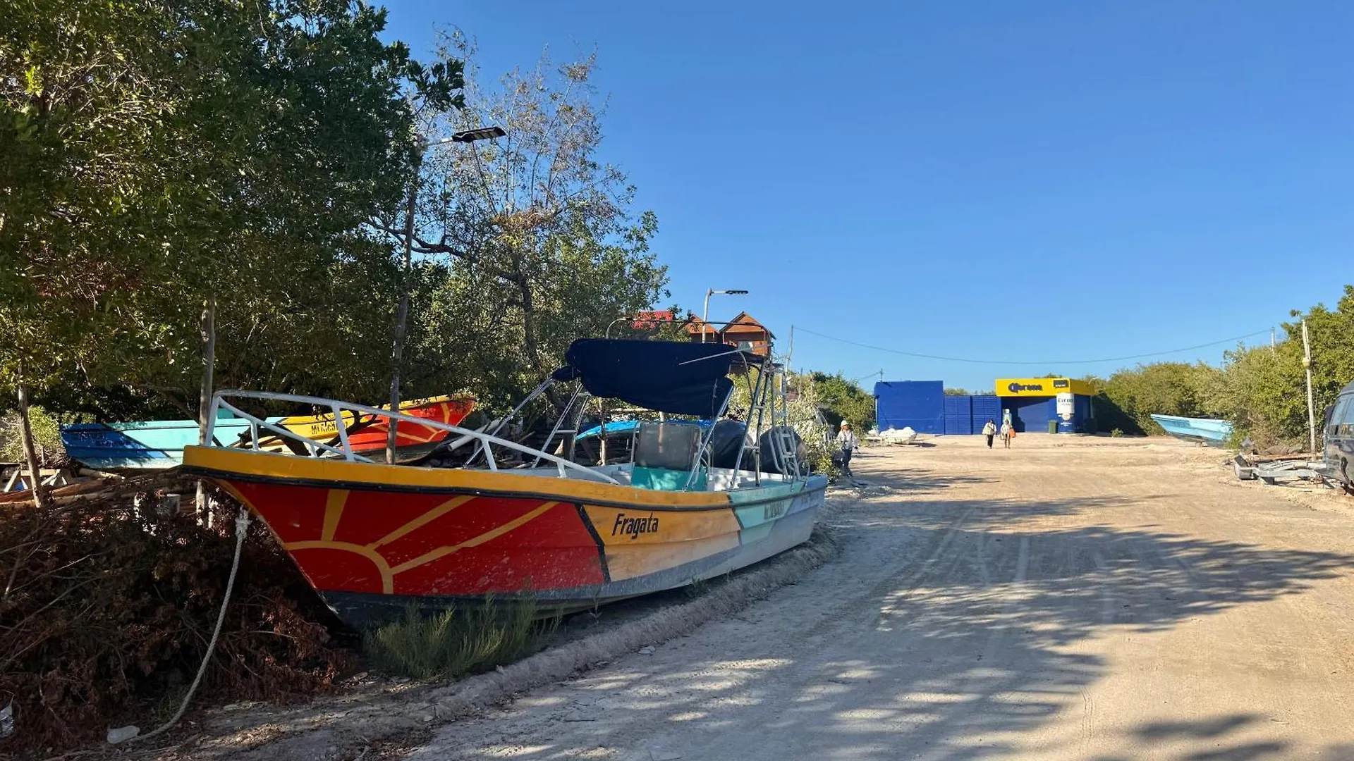 Krak Inn Holbox - Eco-Friendly & Pet-Friendly Hotel