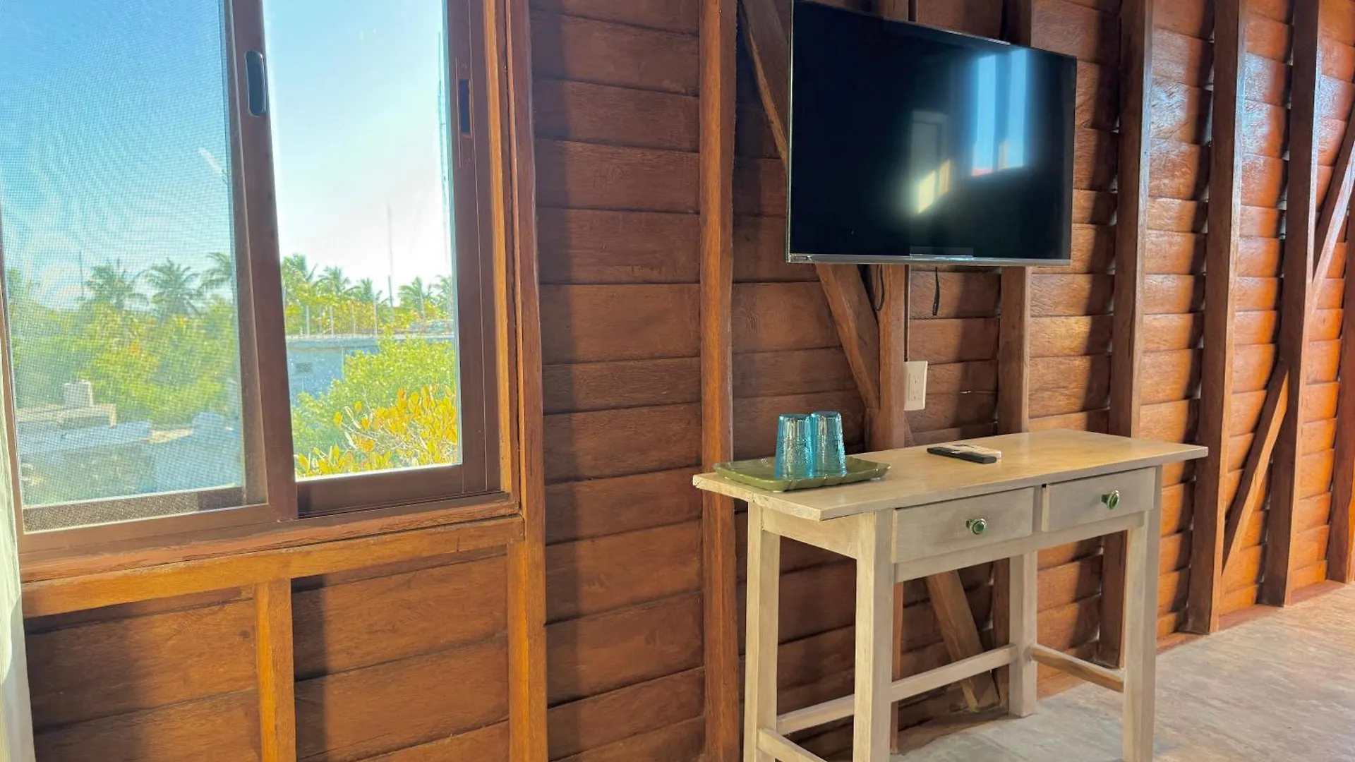 Krak Inn Holbox - Eco-Friendly & Pet-Friendly Hotel Aparthotel Isla Holbox