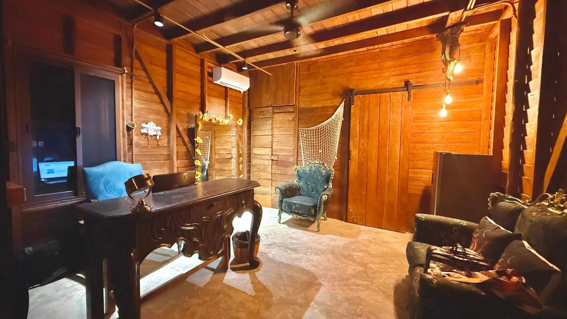 Aparthotel Krak Inn Holbox - Eco-Friendly & Pet-Friendly Hotel Mexico